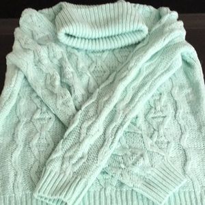 New! Chadwick’s Sweater! Very soft! Gorgeous!